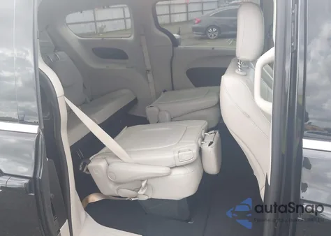 2021 Chrysler Pacifica Touring L z USA, uszkodzony, nr VIN 2C4RC1BG1MR593796